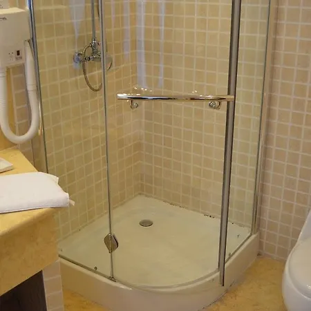 Hotell La Scoica Land 3*