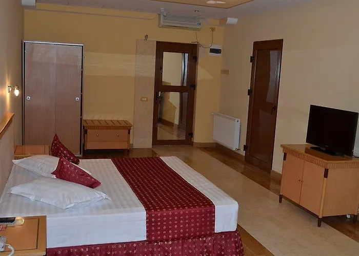 La Scoica Land Hotel 3*