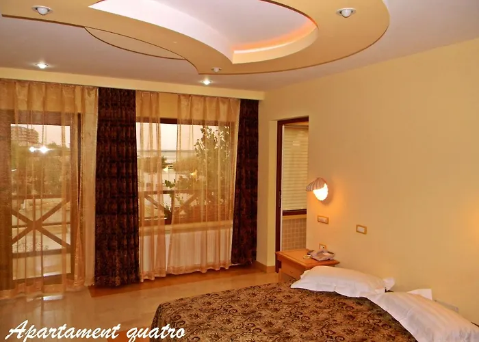 La Scoica Land 3* Navodari