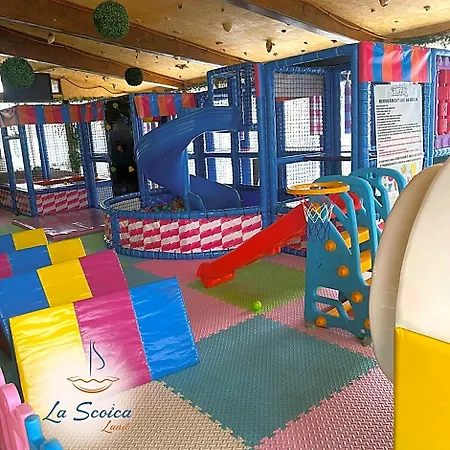 La Scoica Land Szálloda