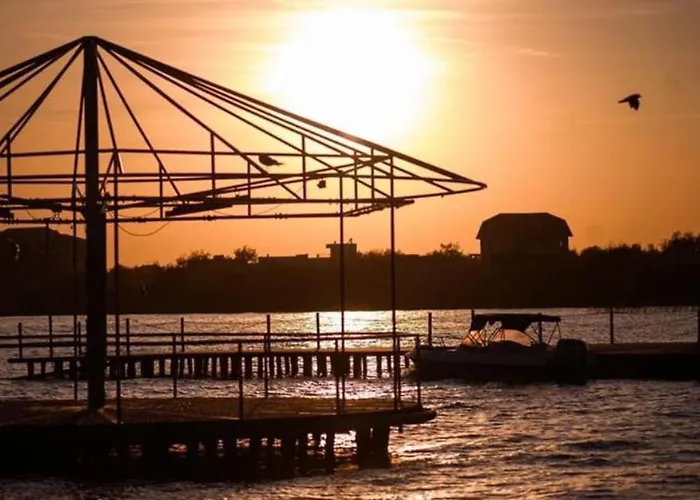 Hotel La Scoica Land 3*